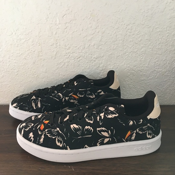 Adidas X Farm Rio Advantage butterfly shoes - Picture 4 of 6